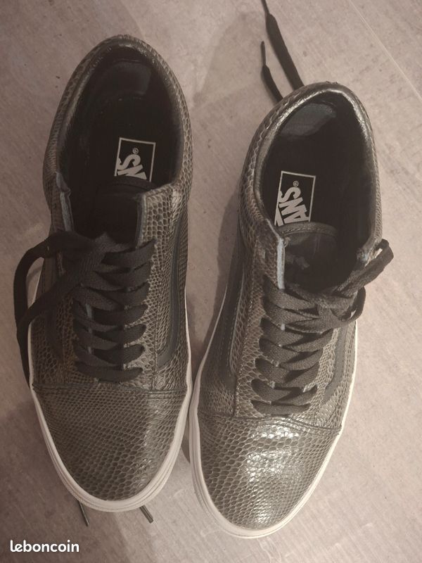 Van's baskets (image 1)