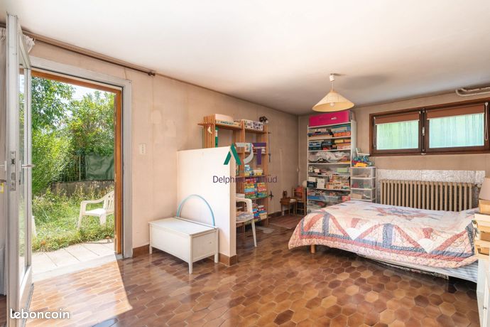 Maison 6 pièces 146 m² — 16