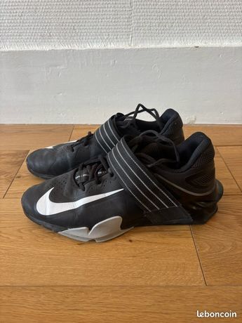 Chaussures d'haltérophilie Nike Savaleos d'occasion