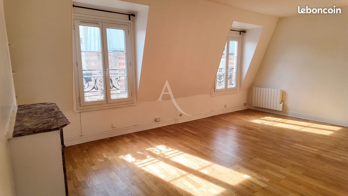Appartement 3 pièces 52 m² · à Paris · 52 m² · 2 100 €/mois