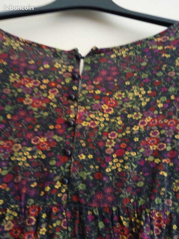 Robe courte en jersey fleuri taille 34/36 (image 2)