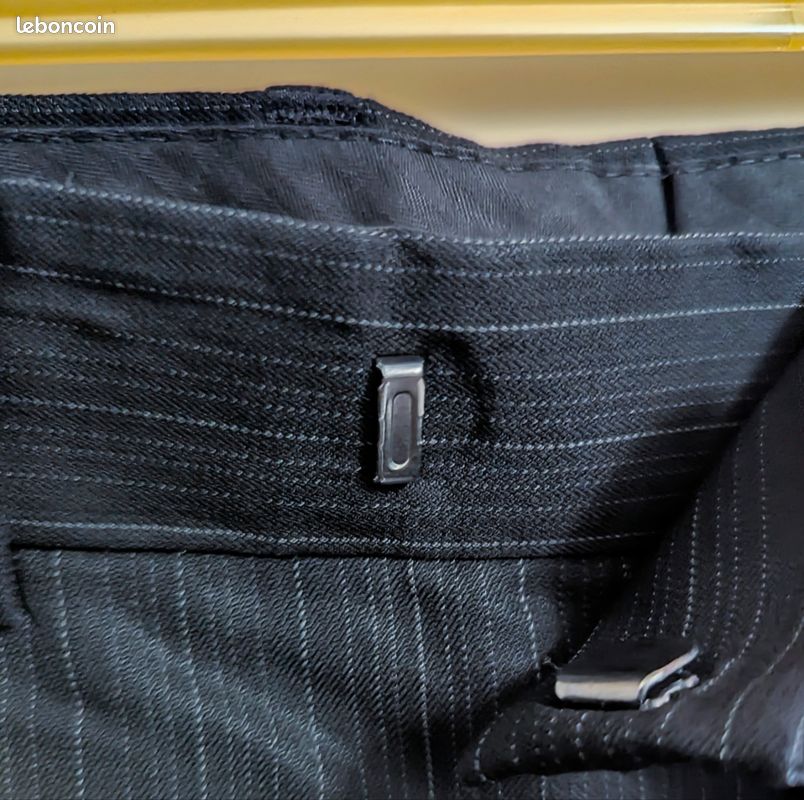 Pantalon De Costume Hugo Boss Homme - Taille S - Noir - Occasion Très Bon état