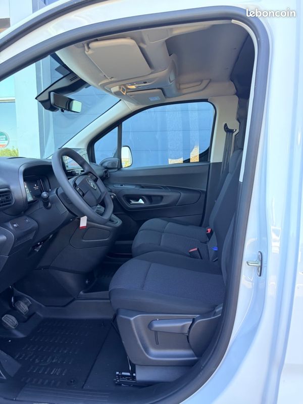 Citroën Berlingo Van (3) M Diesel CU standard 100 ch Mnuelle (image 13)