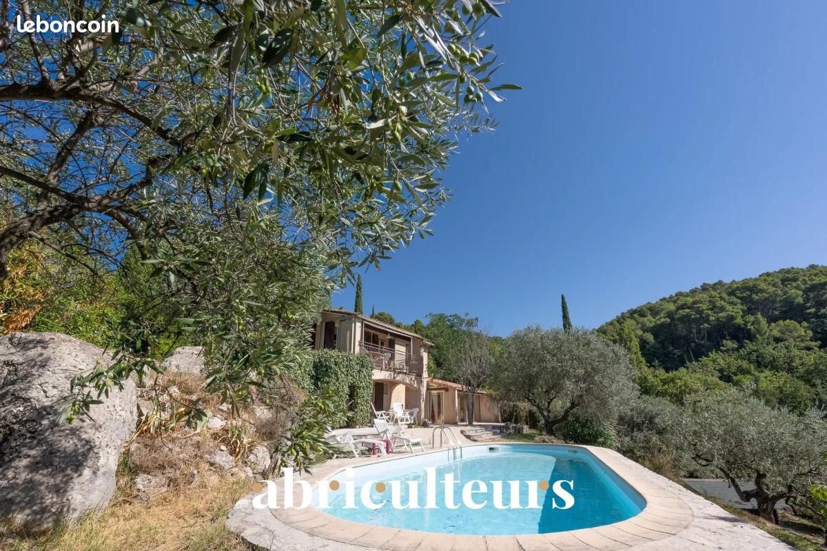 Maison 6 pièces 150 m² · à Seillans · 150 m² · 475 000 €