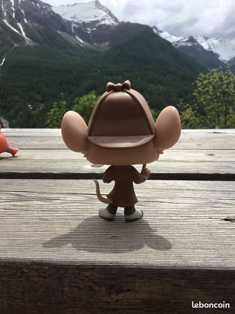 Figurine pop Basil (image 2)