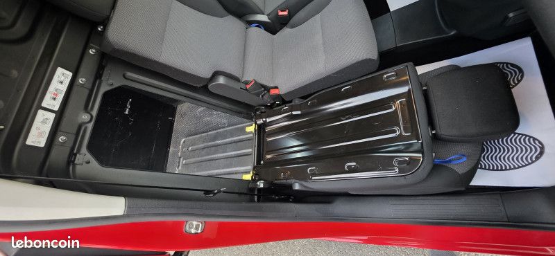 Citroen BERLINGO VAN M 650KG BLUEHDI 130 S&S DRIVER EAT8 (image 8)