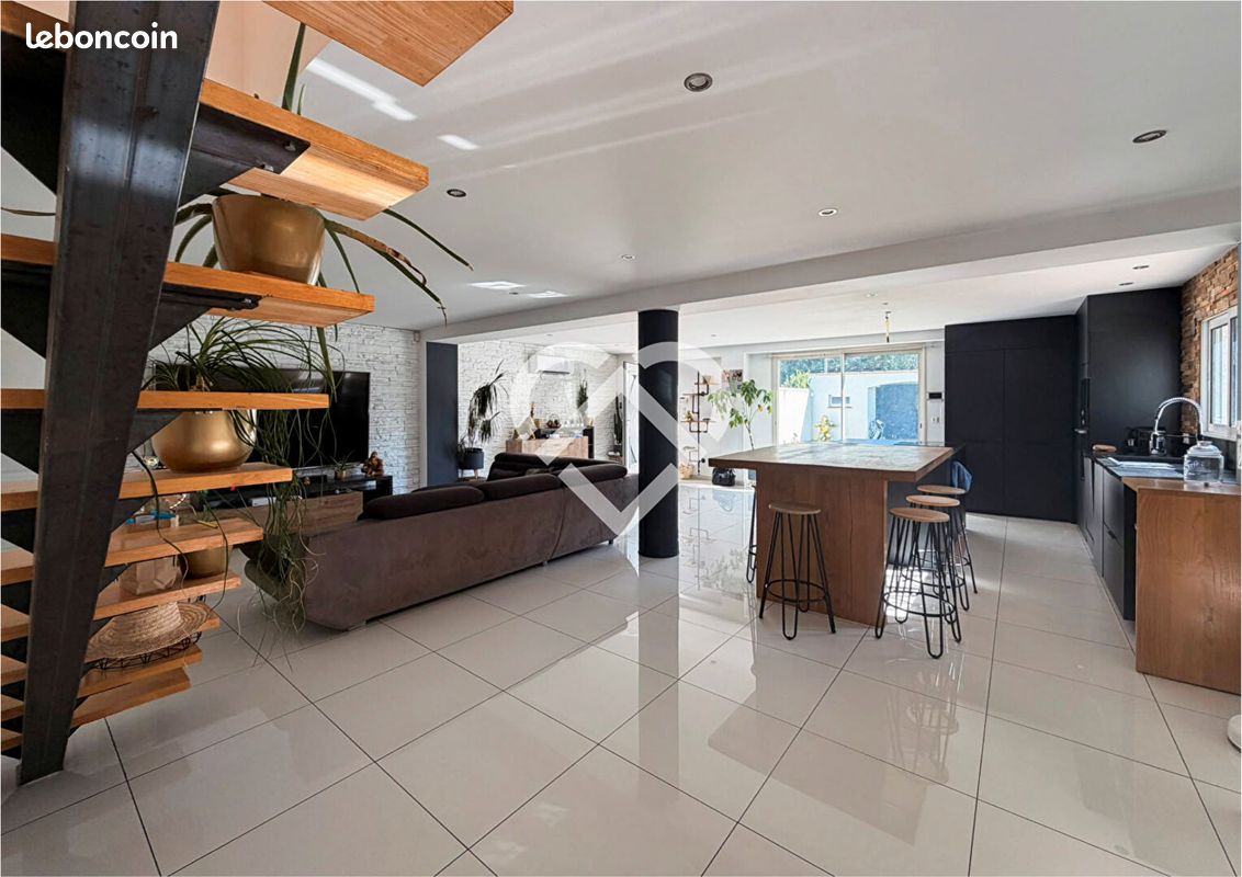 Maison 4 pièces 125 m² · à Montbazin · 125 m² · 420 000 €