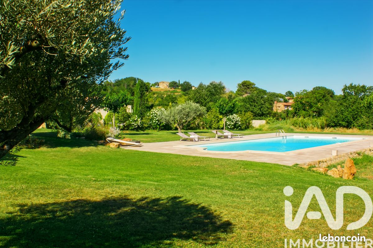 Maison 14 pièces 490 m² · à Saint-Michel-d'Euzet · 490 m² · 1 375 000 €