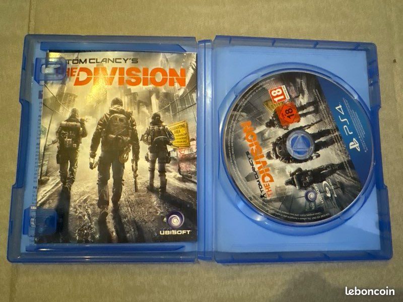 Jeu PS4 Tom Clancy's The Division - Édition Gold - PEGI 18 - Neuf Sous Blister
