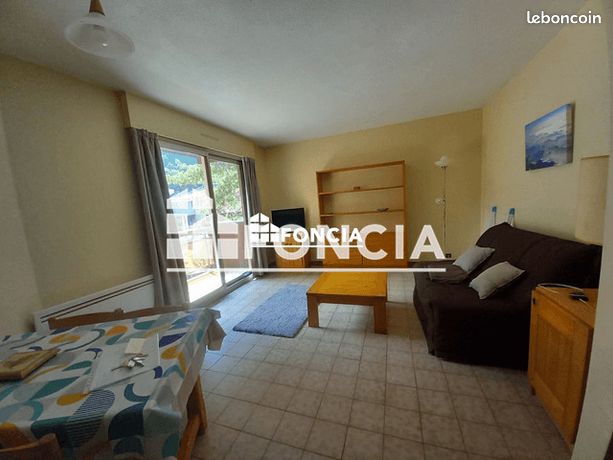 Studio 1 pièce 27 m²