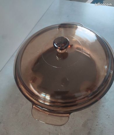 Grande cocotte avec couvercle Vision 4,5 L avec