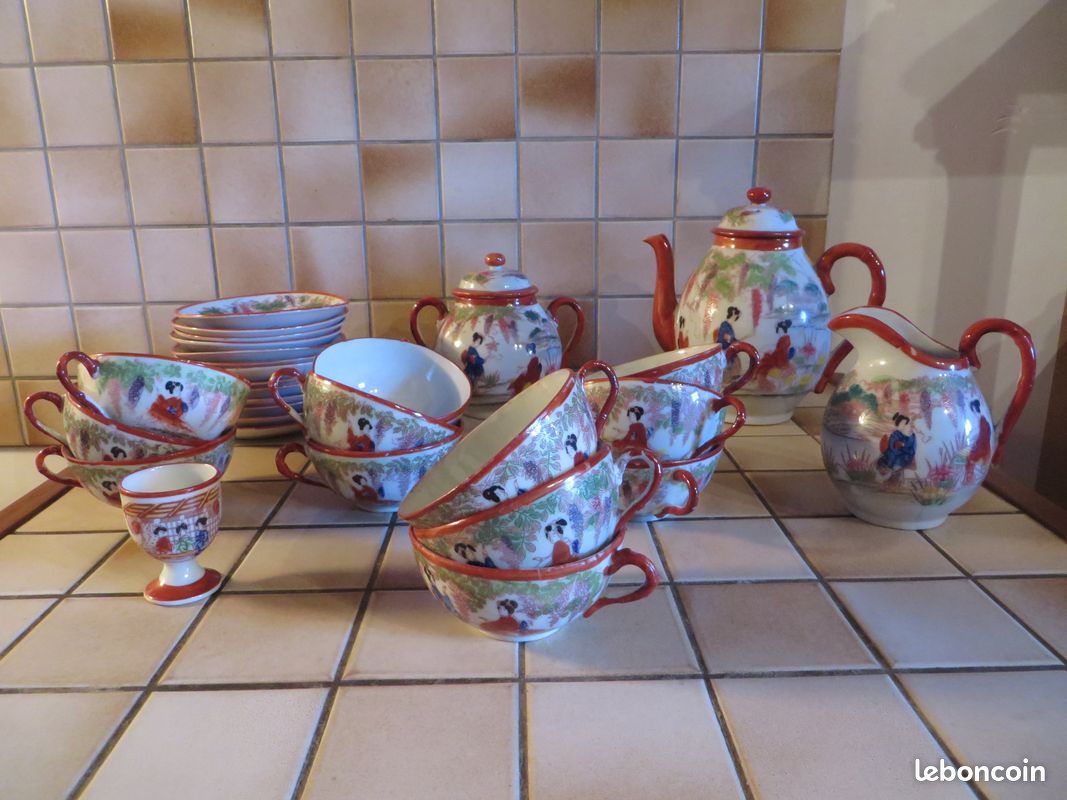 Service à café/thé japonais en porcelaine fine (image 1)