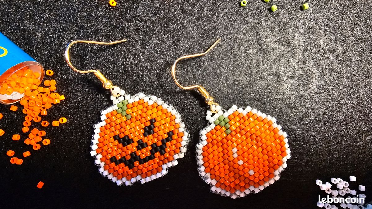 BOUCLES DORELLES DHALLOWEEN Boucles Dorelles En En Argle Polymère