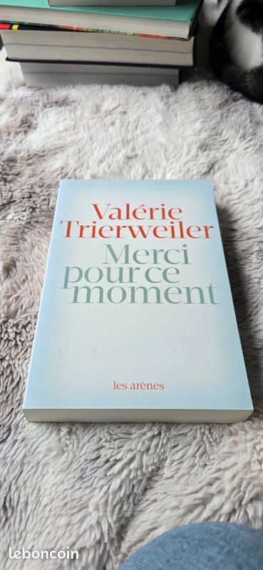 📖 Merci pour ce moment – Valérie Trierweiler – Livre en très bon état (image 1)