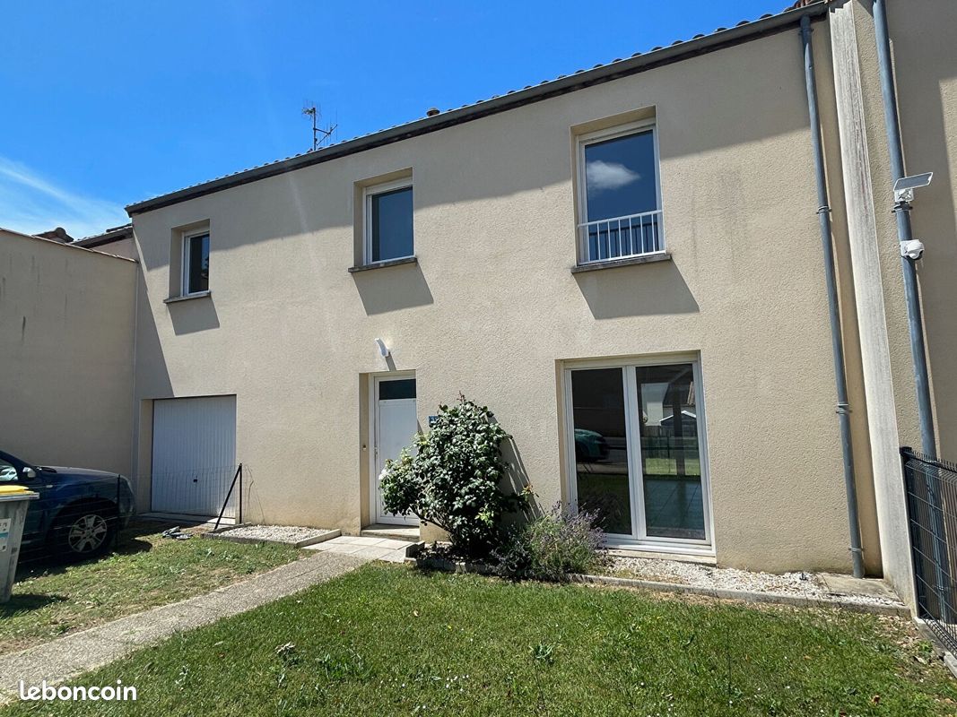 Maison 5 pièces 96 m² · à Saint-Benoît · 96 m² · 202 000 €