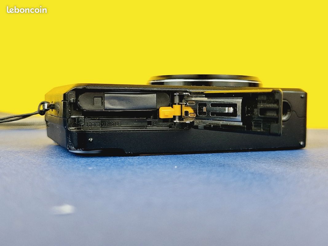 Fujifilm FinePix J250 – Appareil Photo Numérique 10 MP – Occasion – Fonctionne