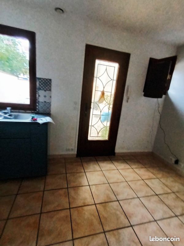 Appartement a louer villiers-sur-marne - 2 pièce(s) - 27 m2 - Surfyn