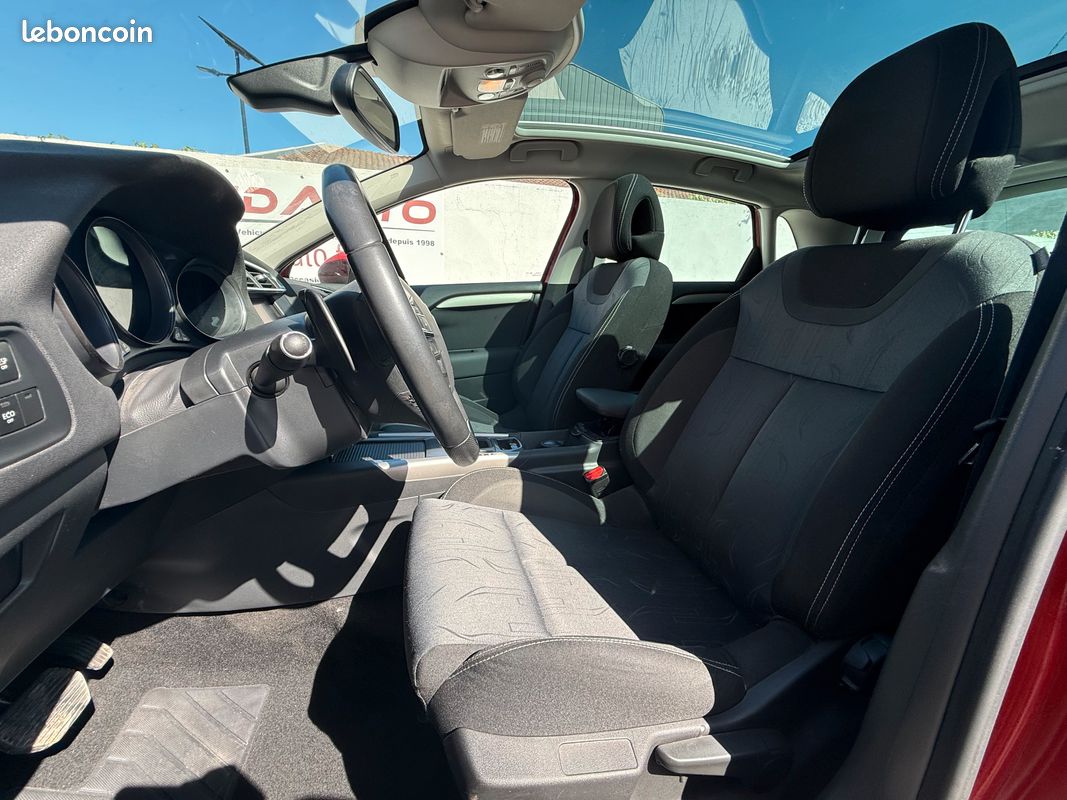 Citroën C4 1.6 HDI 110 Confort - Boîte de vitesse automatique - Garantie (image 3)