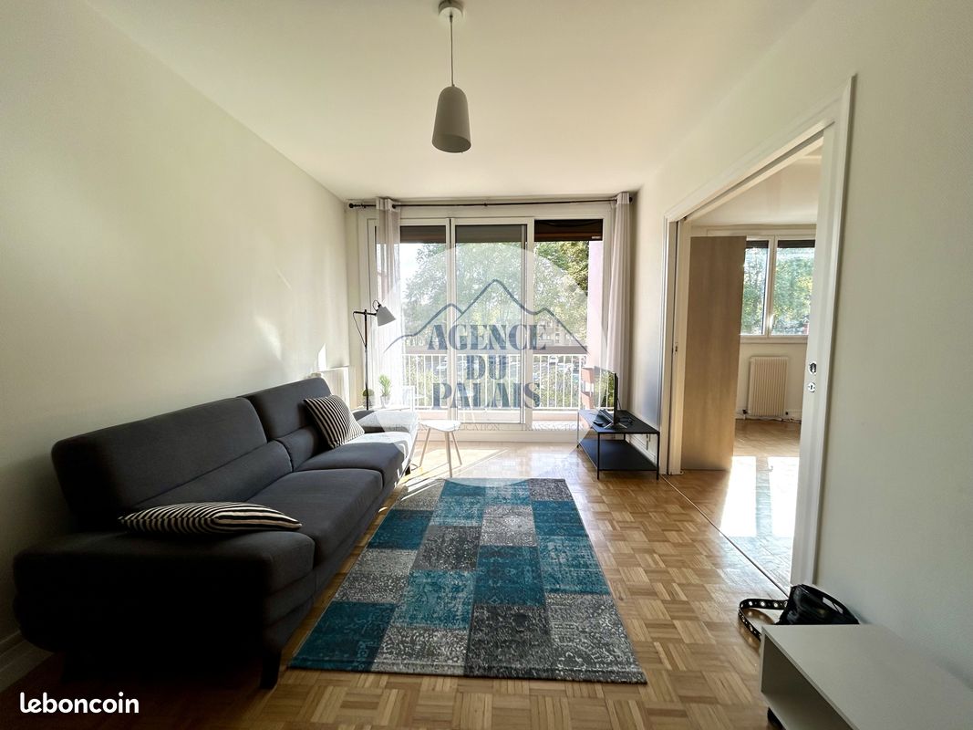 Appartement 2 pièces 47 m² · à Pau · 47 m² · 625 €