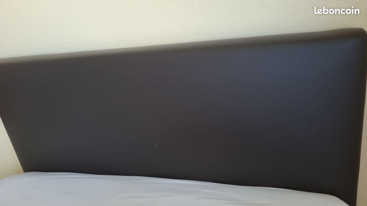 Lit sommier matelas et tete (image 1)