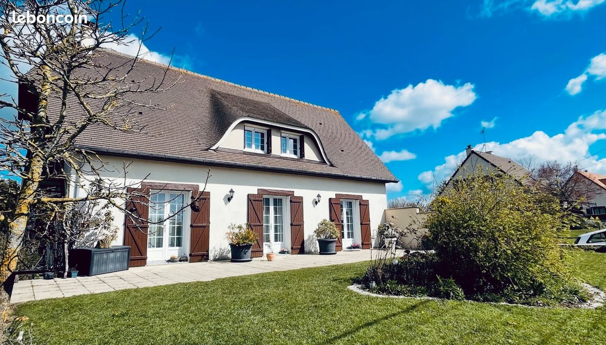 Maison 5 pièces 135 m² · à Estrées-la-Campagne · 135 m² · 295 000 €