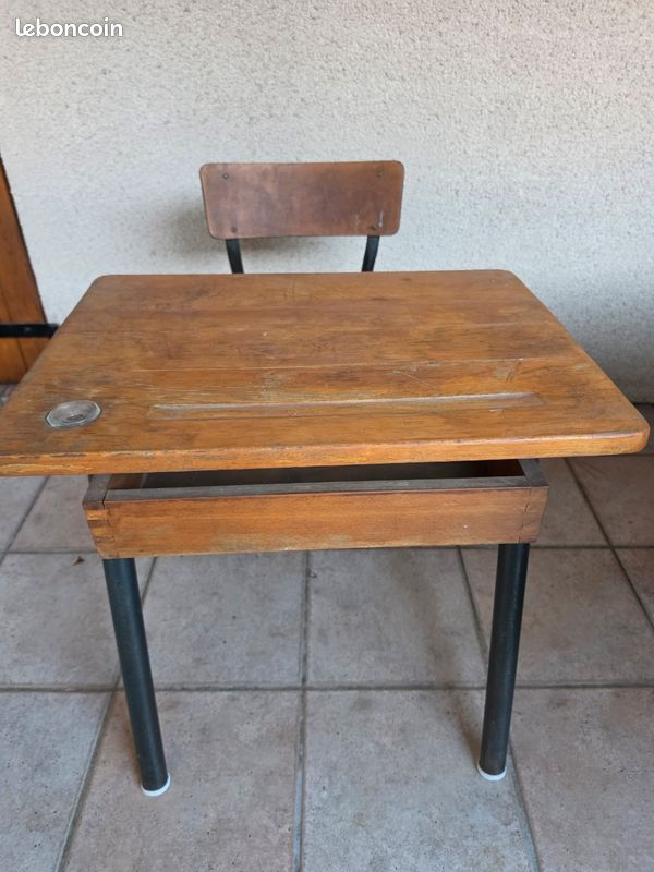 Table d'écolier vintage (image 2)
