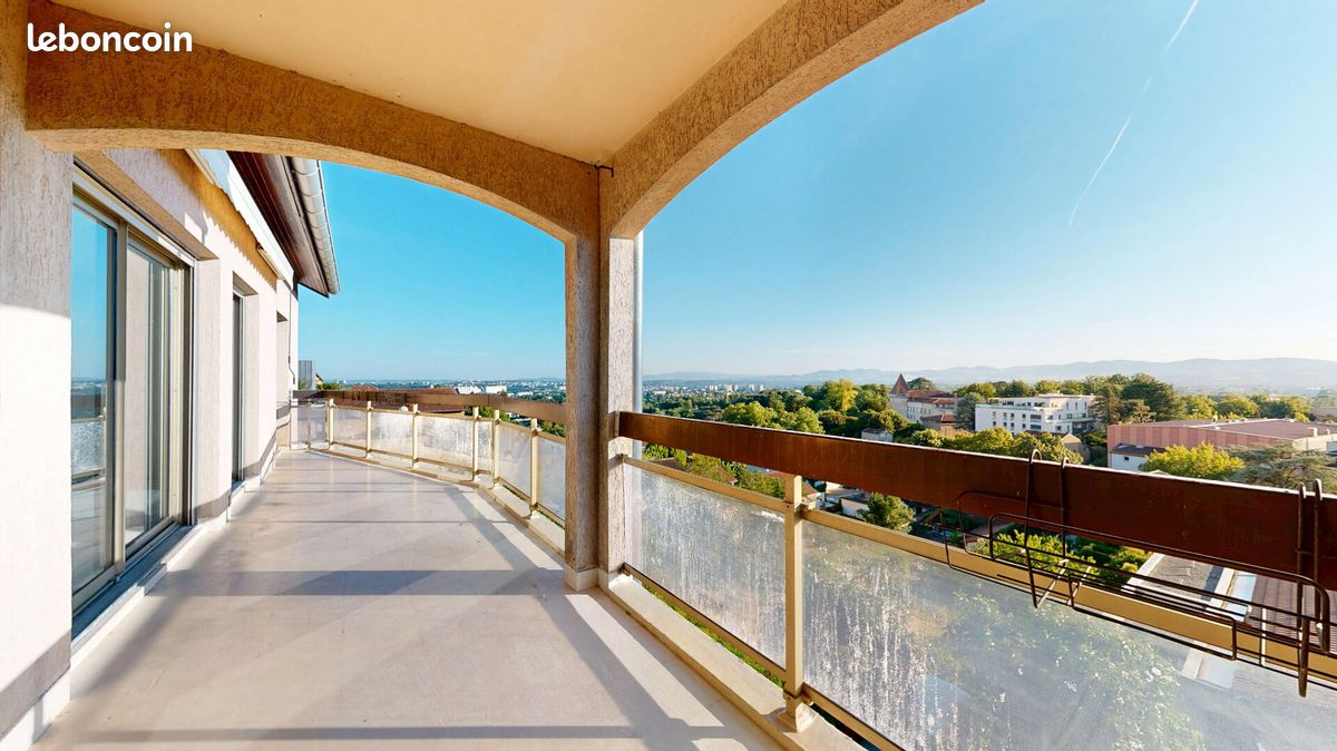 Appartement 5 pièces 143 m² · à Saint-Didier-au-Mont-d'Or · 143 m² · 750 000 €