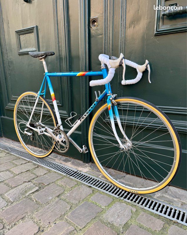 CADRE PEUGEOT 57CM vélo vintage course 1970s France old bicycle