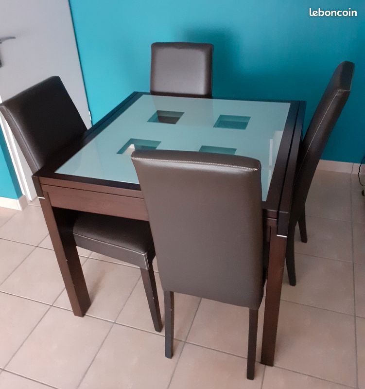 Table de salon en bois et verre à rallonge lot de chaises FLY