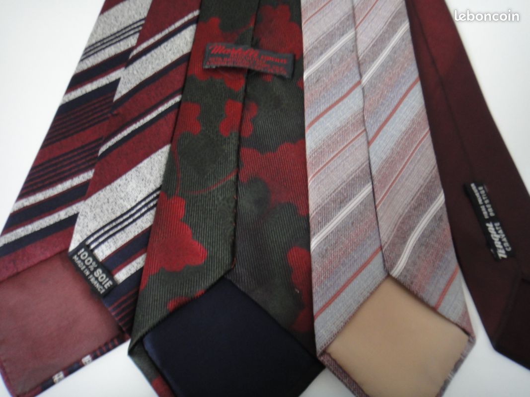 Cravate Vintage Homme à élastique - 4 Tons Or - Modèle Road Runner - Occasion