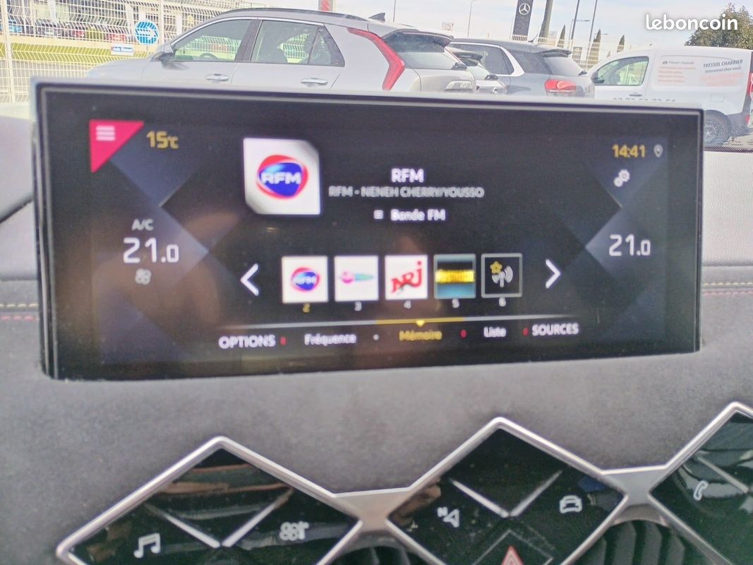 DS DS3 Crossback BlueHDi 130 EAT8 Performance Line+ (image 9)