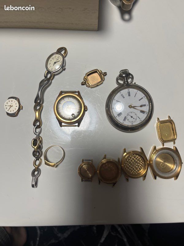 Montre Bracelet Ancienne à Réviser Ou Pour Pièces - Référence 82-32, Sans Marque, Pour Femme