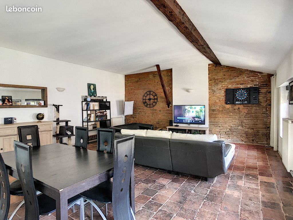 Appartement 4 pièces 118 m² · à Montauban · 118 m² · 980 €