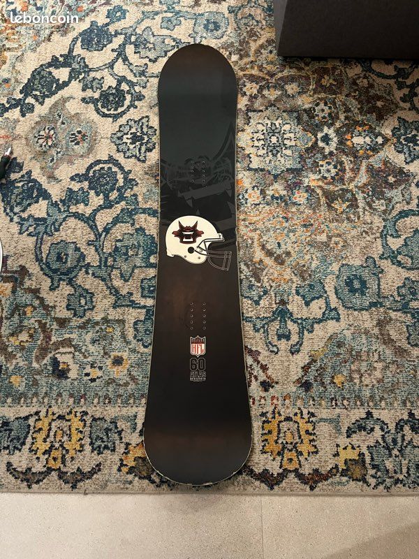 nitro griffin 159 snowboard Phase 2027 Snowboard Nitro NFL 159 (fixation