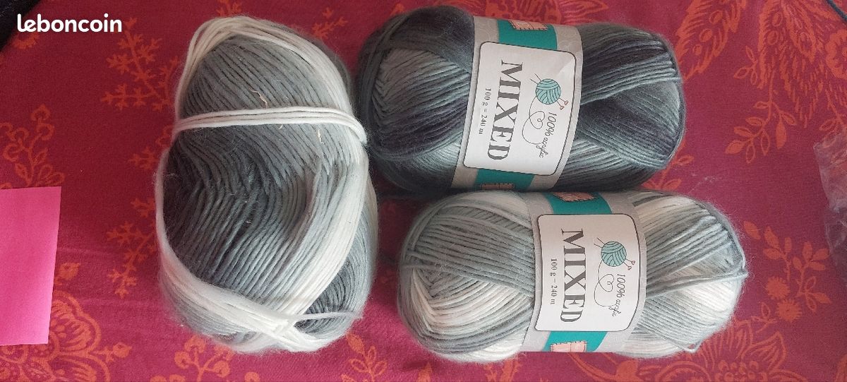Lot de pelotes de laine (image 1)