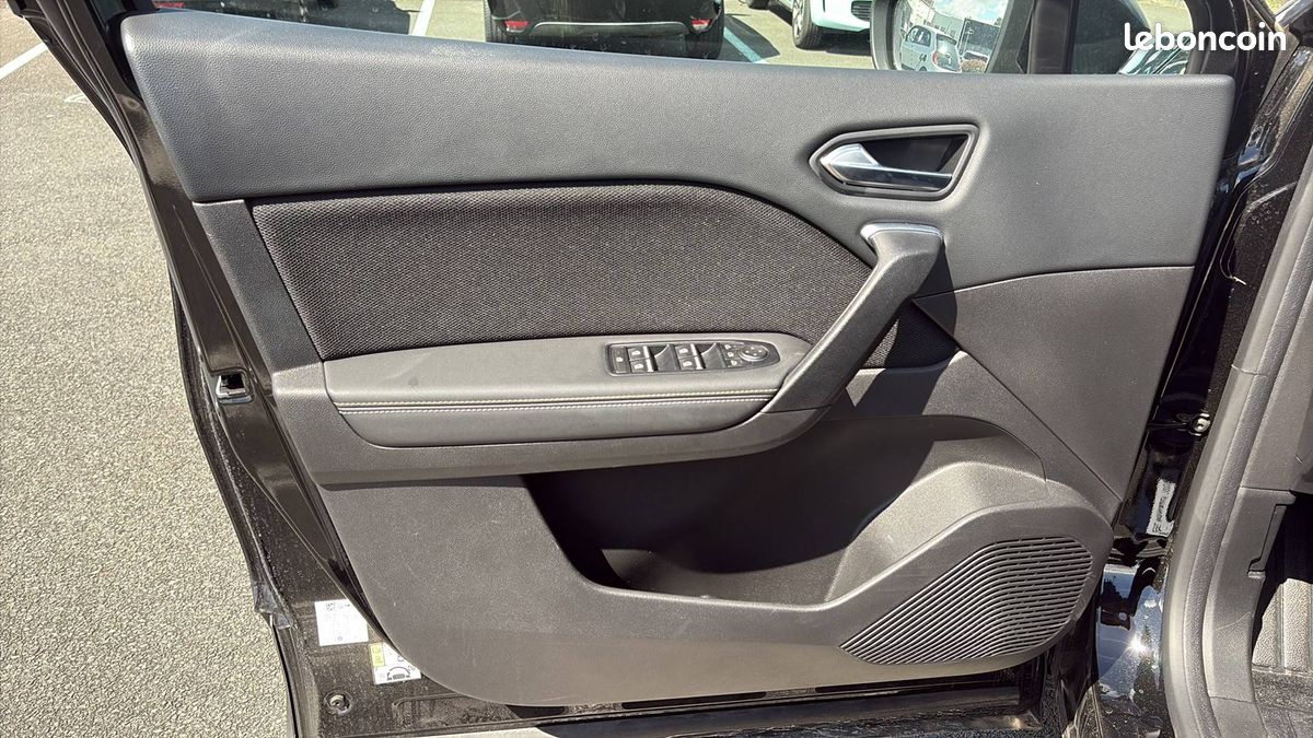 Renault symbioz e tech full hybrid 145 iconic (image 28)