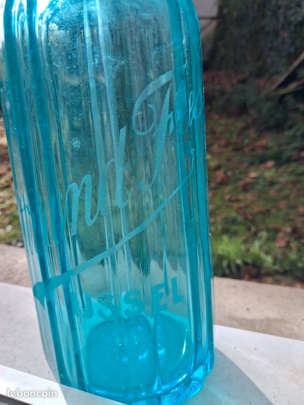 Bouteille d eau de seltz (image 3)