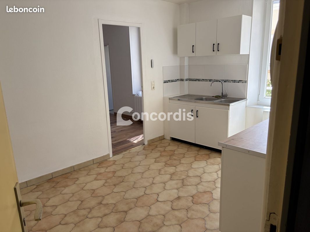 Appartement 1 pièce 35 m² · à Reims · 35 m² · 500 €/mois