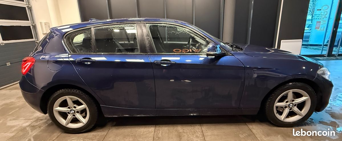 BMW SERIE 1 118i 136ch BUSINESS BVA8 (image 18)