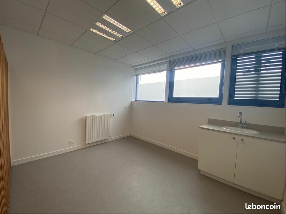 Bureaux 50 m² (image 2)
