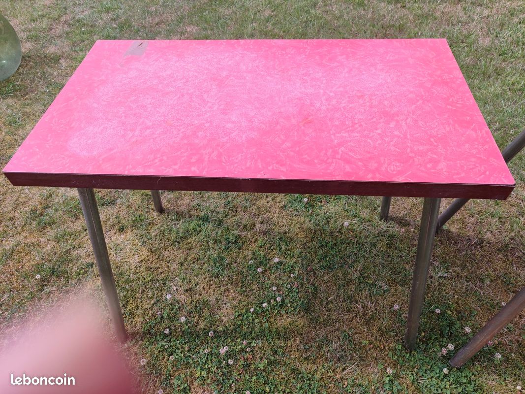 Tables de café Formica (image 1)