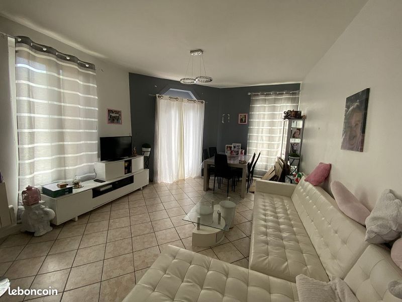 Appartement 3 pièces 59 m² · à Montrond-les-Bains · 59 m² · 580 €
