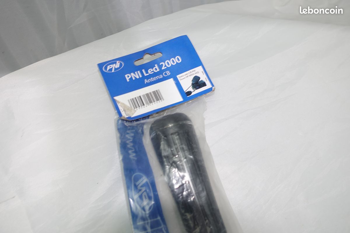 Antenne CB PNI Led 2000, 90 Cm, Avec Montage Magnétique, Neuve, S'allume En Transmission