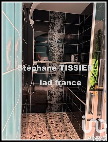 https://img.leboncoin.fr/api/v1/lbcpb1/images/7c/8b/af/7c8baf14cc09d3eeed1f92408693bb3d1e1ec10c.jpg?rule=ad-image