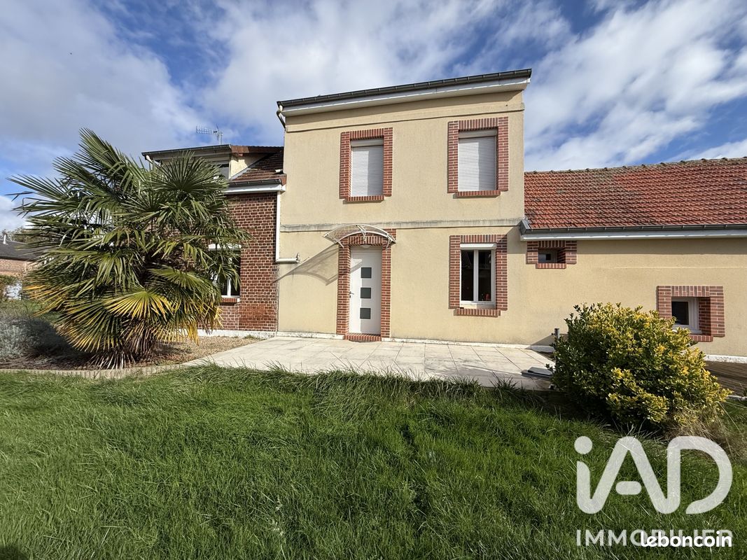 Maison 6 pièces 130 m² · à Pîtres · 130 m² · 218 000 €