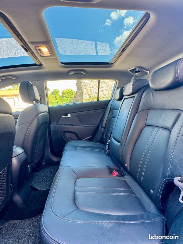 KIA Sportage 1.7 CRDI 115 ch PREMIUM de 2013 et 112.000 km (image 4)