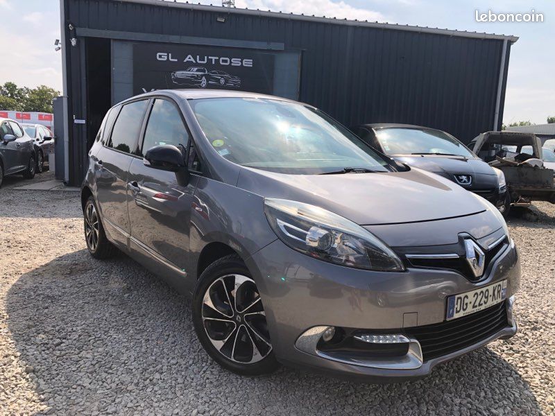 RENAULT SCENIC 3 Phase 2 1.5 dci 110 cv BOSE (image 1)