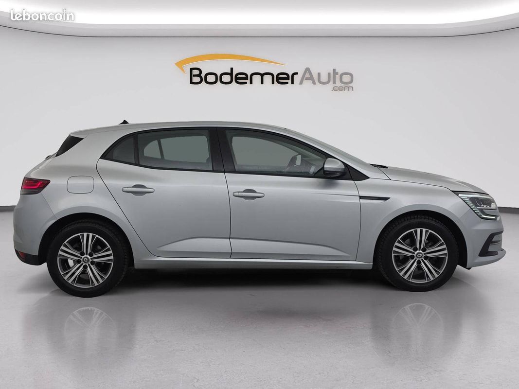 RENAULT Megane IV Berline TCe 140 Evolution (image 6)