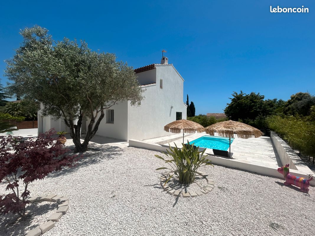 Maison 4 pièces 130 m² · à Sanary-sur-Mer · 130 m² · 895 000 €