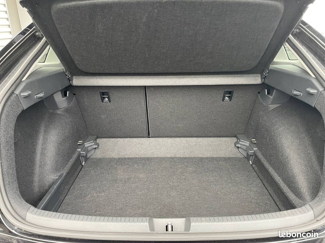 VOLKSWAGEN Taigo 1.0 TSI 95 BVM5 VW Edition (image 16)